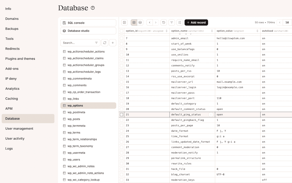 Die wp_options-Tabelle mit einer Reihe von Spalten im MyKinsta Database Studio